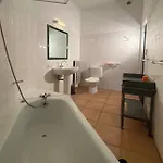 Bed & Breakfast Orangerie De - - Cardet
