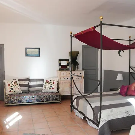 Bed & Breakfast Orangerie De - - 3*