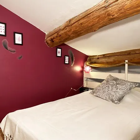 Orangerie De - - Bed & Breakfast
