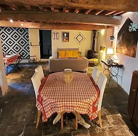 Orangerie De - - Bed and breakfast