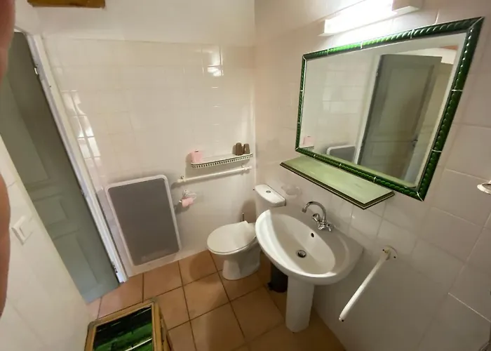Orangerie De - - Alojamento de Acomodação e Pequeno-almoço 3*